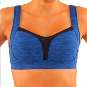 💙HP!💙Lululemon Ta Ta Tamer *No Size - Fits a 32B